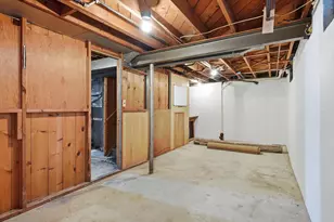 1181 Kay Pkwy, Ann Arbor, MI 48103 - Photo 24