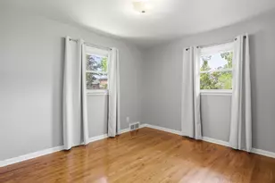 1181 Kay Pkwy, Ann Arbor, MI 48103 - Photo 14
