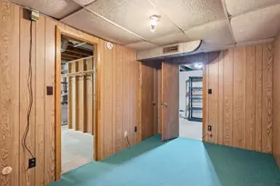1181 Kay Pkwy, Ann Arbor, MI 48103 - Photo 22