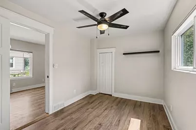 2067 Addison Street, Muskegon, MI 49441 - Photo 16