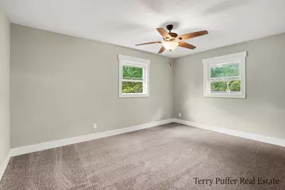 1107 Lancelot Drive, Muskegon, MI 49445 - Photo 22
