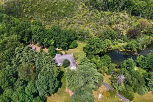 12311 Will Mill Dr, Milford, MI 48380 - Photo 2