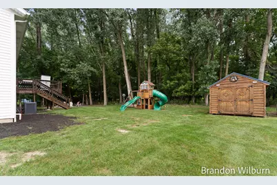 938 Kusterer Drive NW, Grand Rapids, MI 49534 - Photo 10