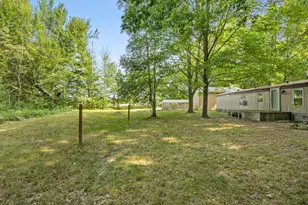 11825 Federal Rd, Morley, MI 49336 - Photo 14