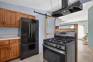8991 N Meridian Rd, Pleasant Lake, MI 49272 - Photo 8