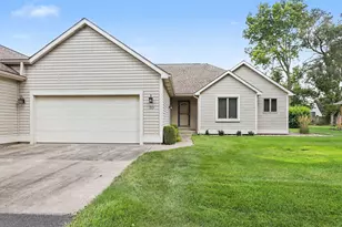 30 Oakdale Ln, Coldwater, MI 49036 - Photo 2