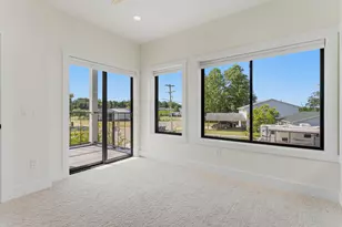 3 N Bailey Ave, South Haven, MI 49090 - Photo 28