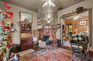 109 S Division St, Whitehall, MI 49461 - Photo 6
