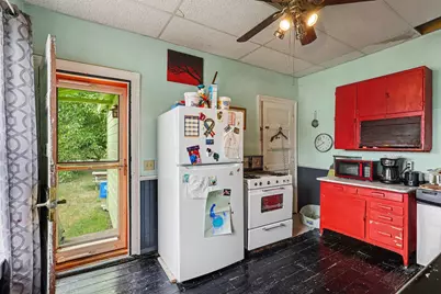 109 S Division Street, Whitehall, MI 49461 - Photo 26