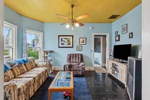 109 S Division St, Whitehall, MI 49461 - Photo 22
