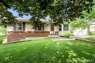 2659 Bryanwood Dr NW, Grand Rapids, MI 49544 - Photo 2