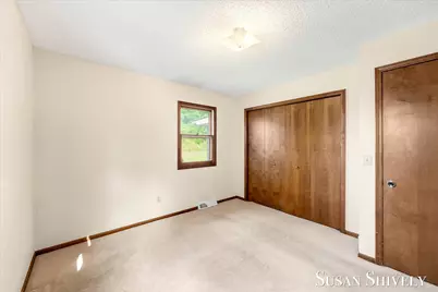 2659 Bryanwood Drive NW, Grand Rapids, MI 49544 - Photo 18