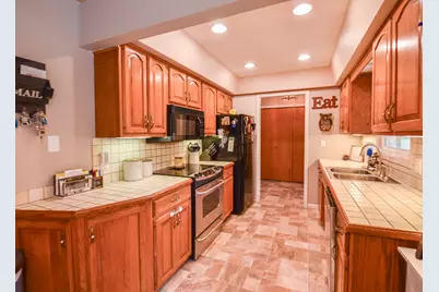 536 Schaeffer Drive, Coldwater, MI 49036 - Photo 6