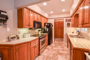 536 Schaeffer Dr, Coldwater, MI 49036 - Photo 6