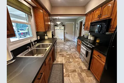 536 Schaeffer Drive, Coldwater, MI 49036 - Photo 8