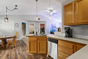 160 Grand St, Casnovia, MI 49318 - Photo 6