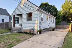 608 Garfield Ave NW, Grand Rapids, MI 49504 - Photo 28