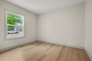 201 Monroe St, Allegan, MI 49010 - Photo 14