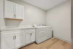 201 Monroe St, Allegan, MI 49010 - Photo 18