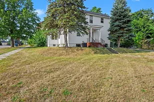 201 Monroe St, Allegan, MI 49010 - Photo 36