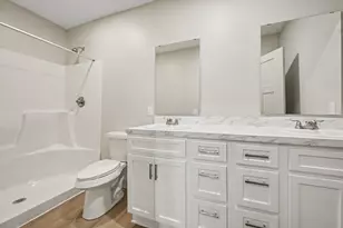 201 Monroe St, Allegan, MI 49010 - Photo 16