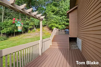 2335 Bluffton Avenue, Muskegon, MI 49441 - Photo 36