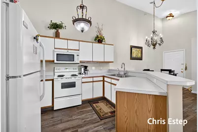5877 Crosswinds Drive #31, Norton Shores, MI 49444 - Photo 8