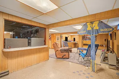 427 Bates Street, Jackson, MI 49202 - Photo 24