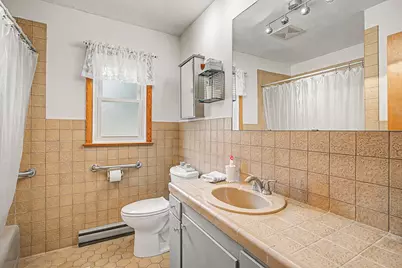 427 Bates Street, Jackson, MI 49202 - Photo 16