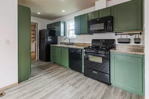 3907 Vail Ave NW, Grand Rapids, MI 49544 - Photo 16
