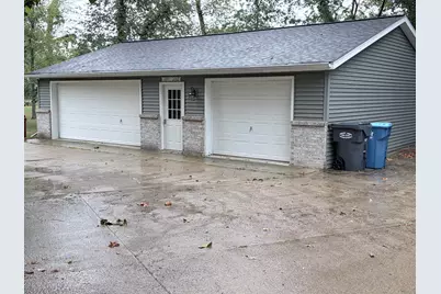 1662 Sycamore Street, Otsego, MI 49078 - Photo 2