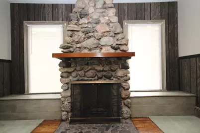 208 S Michigan Avenue, Vicksburg, MI 49097 - Photo 12