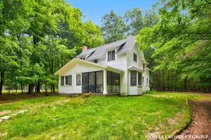 5045 N Ridge Rd, Pentwater, MI 49449 - Photo 10