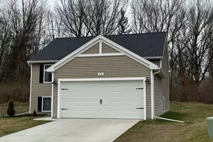 516 MacDonough St, Jackson, MI 49201 - Photo 4