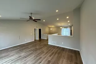 516 MacDonough St, Jackson, MI 49201 - Photo 10