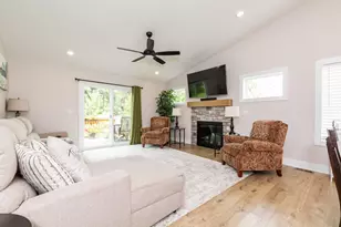 1423 N Village Cir, Kalamazoo, MI 49009 - Photo 16