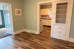 43 W Willard, Battle Creek, MI 49037 - Photo 8