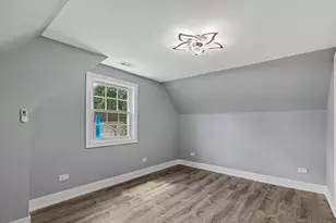 533 W Main St, Hartford, MI 49057 - Photo 6
