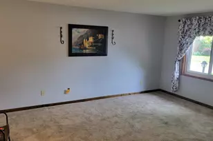 607 Gardenview Dr SW, Byron Center, MI 49315 - Photo 8