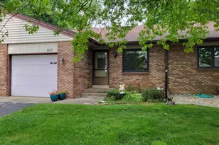 607 Gardenview Dr SW, Byron Center, MI 49315 - Photo 1