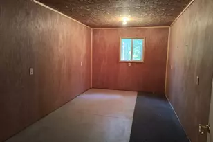 728 W 32nd St, Baldwin, MI 49304 - Photo 36