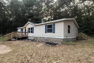 2197 E Cedar St, Newaygo, MI 49337 - Photo 2