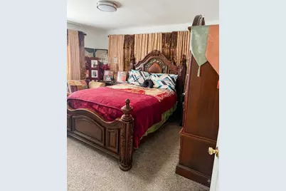 24080 Oneida Street, Oak Park, MI 48237 - Photo 10
