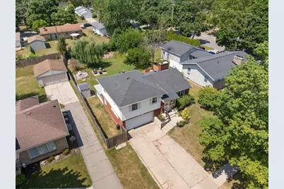 1555 Carlton Avenue NE, Grand Rapids, MI 49505 - Photo 38
