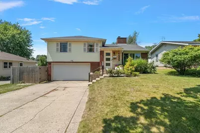 1555 Carlton Avenue NE, Grand Rapids, MI 49505 - Photo 2