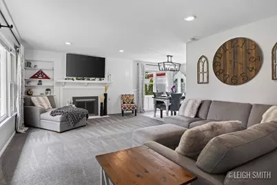 2165 Apple Avenue NW, Grand Rapids, MI 49504 - Photo 10