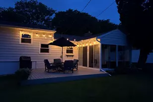 2165 Apple Ave NW, Grand Rapids, MI 49504 - Photo 8