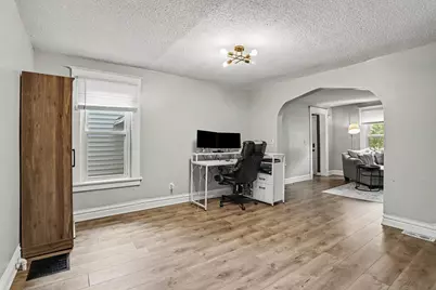 430 E Orleans Street, Otsego, MI 49078 - Photo 6