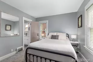 117 S Park St, Zeeland, MI 49464 - Photo 14