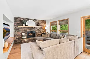 677 Tuttle Rd, Baroda, MI 49101 - Photo 6
